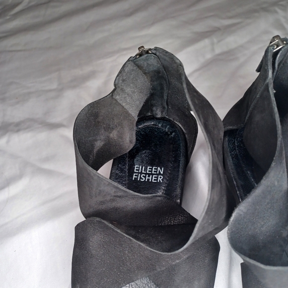 Eileen Fisher sandals - Picture 6 of 8